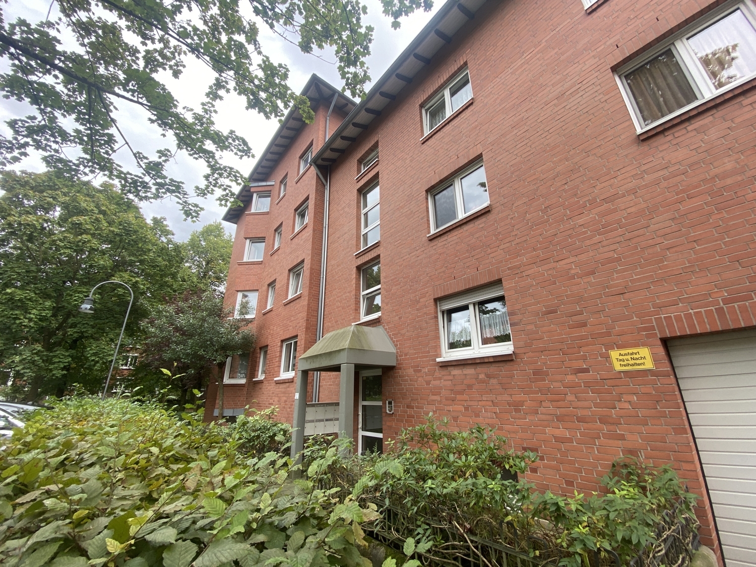 Ein Rohdiamant wartet auf den Feinschliff