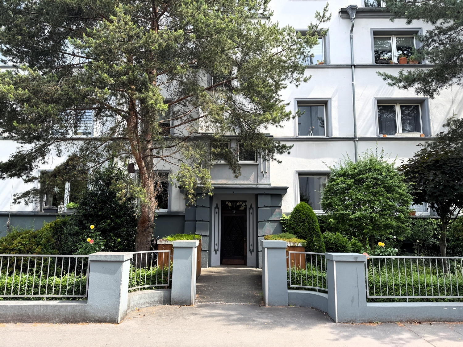 Fünf Zimmer, eigener Garten – mitten in Sülz