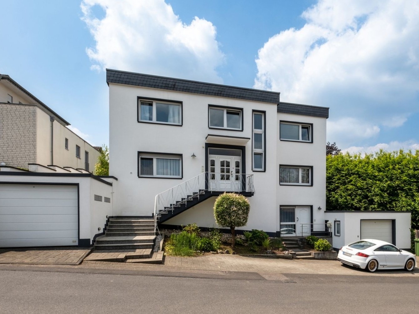 4 Zimmer - Terrasse, Garten, Sonne